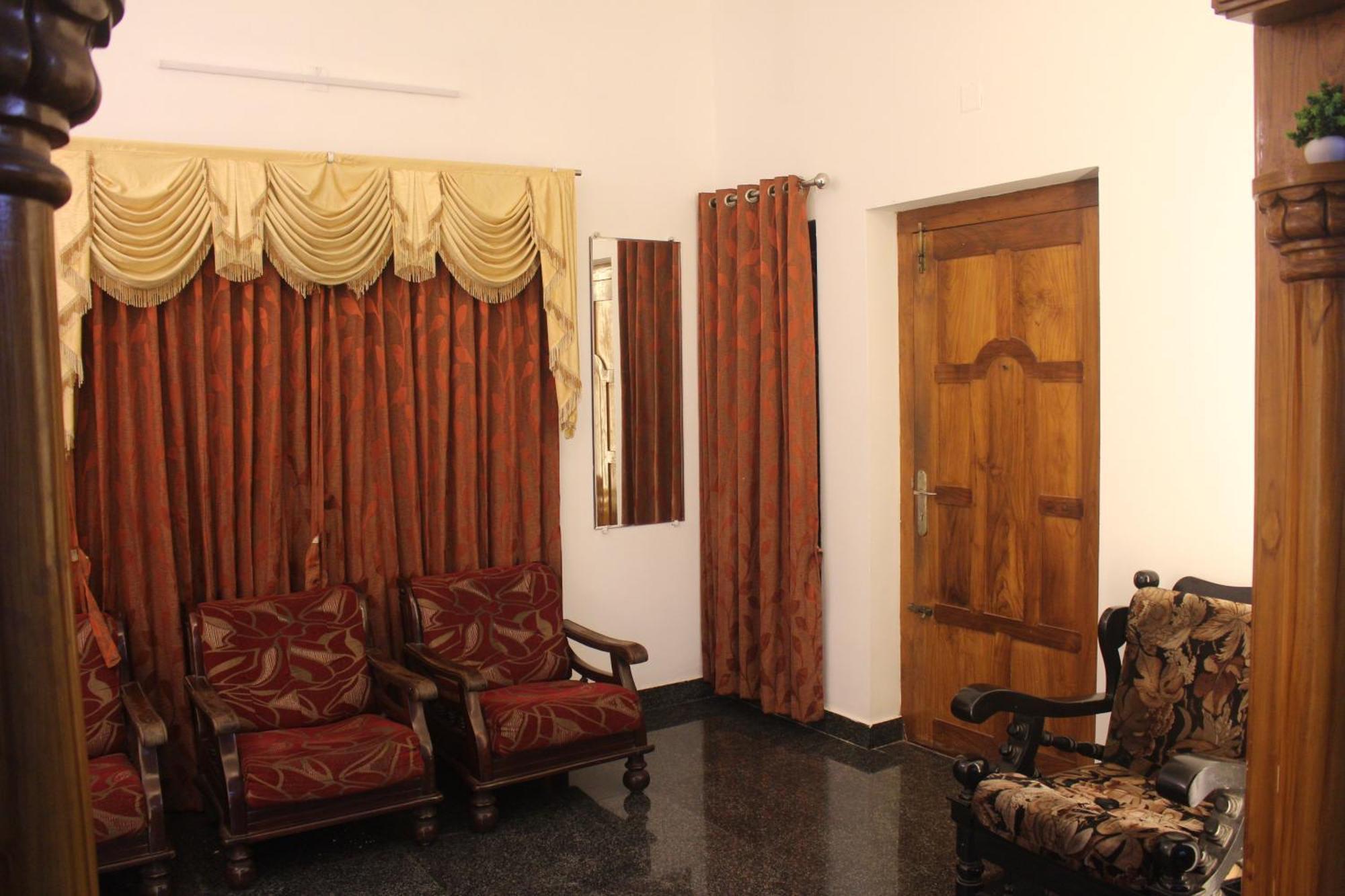 Tropical Villa Homestay Mangaluru Exterior foto